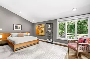 51 Hillside Dr, Wayland, MA 01778 - Photo 9