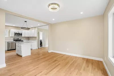 559 Winthrop St, Medford, MA 02155 - Photo 5