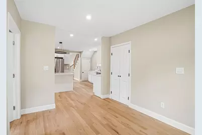 559 Winthrop St, Medford, MA 02155 - Photo 11