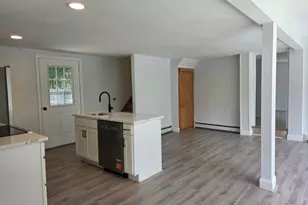 15 Dublin St, Gardner, MA 01440 - Photo 3