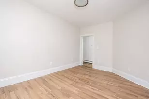 39 Perry St, Brookline, MA 02445 - Photo 15