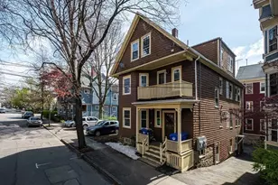 39 Perry St, Brookline, MA 02445 - Photo 3