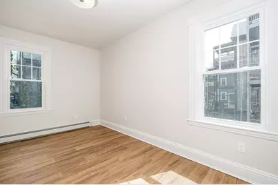 39 Perry St #1, Brookline, MA 02445 - Photo 7