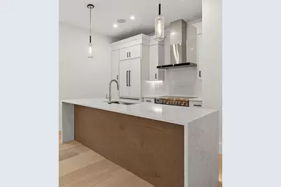 327 Alewife Brook Pkwy #B, Somerville, MA 02144 - Photo 9