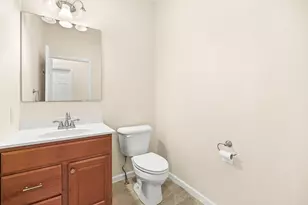 18 Grant Rd, Winchester, MA 01890 - Photo 11