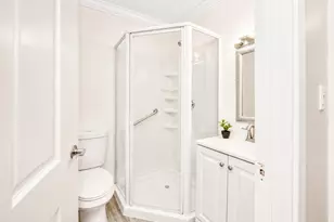 17 Wilcox St, Fall River, MA 02721 - Photo 7