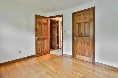 443 Quinapoxet St, Holden, MA 01522 - Photo 21