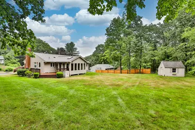 443 Quinapoxet St, Holden, MA 01522 - Photo 35