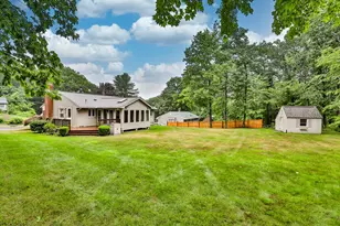 443 Quinapoxet St, Holden, MA 01522 - Photo 35