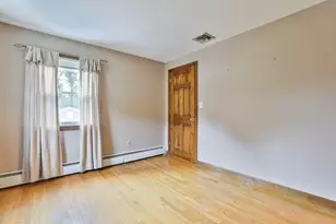 443 Quinapoxet St, Holden, MA 01522 - Photo 19
