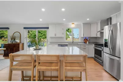 21 Hicks Point Rd, Duxbury, MA 02332 - Photo 9