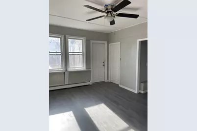 2 Grove St, Haverhill, MA 01832 - Photo 9