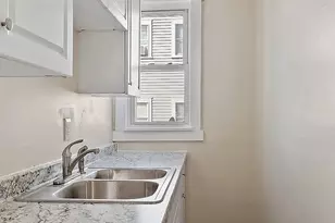 2 Grove St, Haverhill, MA 01832 - Photo 13