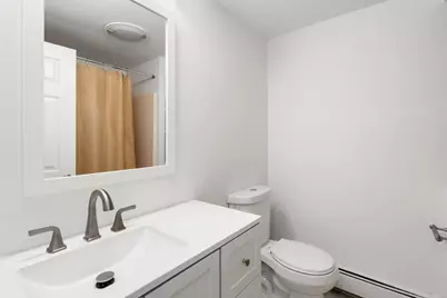 186 W 7th St #1, Boston, MA 02127 - Photo 19