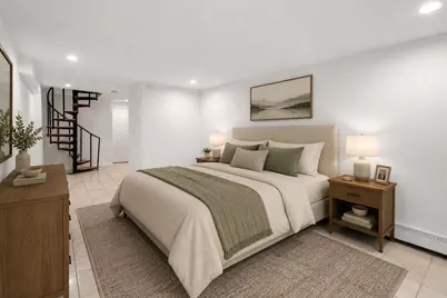 186 W 7th St #1, Boston, MA 02127 - Photo 17