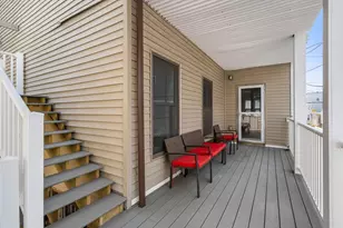 186 W Seventh St, Boston, MA 02127 - Photo 9