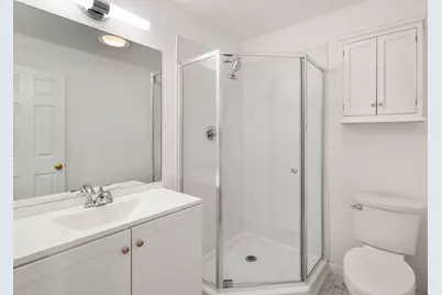 186 W 7th St #1, Boston, MA 02127 - Photo 13