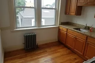 2 Hancock St, Malden, MA 02148 - Photo 5