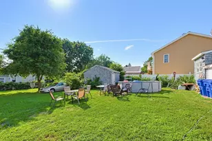 23 Vernon St, Taunton, MA 02780 - Photo 3