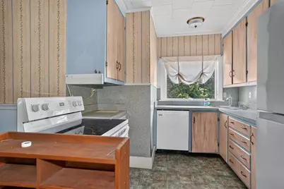 162-164 E Main St, Northborough, MA 01532 - Photo 9