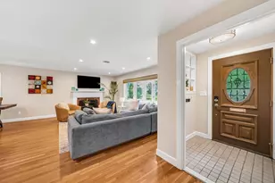 89 Rolling Ln, Needham, MA 02492 - Photo 5