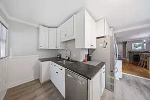 42 S Main St, Uxbridge, MA 01569 - Photo 17
