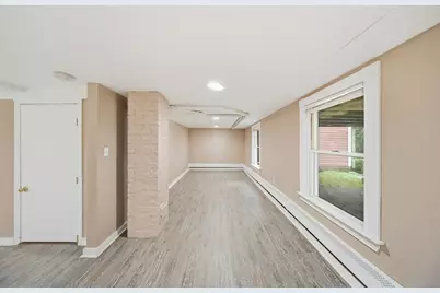 42 S Main St, Uxbridge, MA 01569 - Photo 31