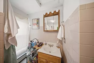 42 S Main St, Uxbridge, MA 01569 - Photo 11