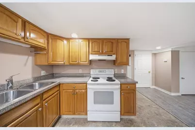 42 S Main St, Uxbridge, MA 01569 - Photo 33