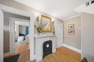 42 S Main St, Uxbridge, MA 01569 - Photo 7
