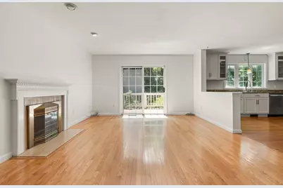 19 April Ln, Westford, MA 01886 - Photo 5