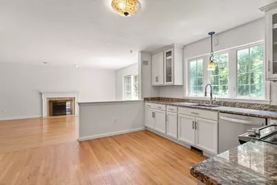 19 April Ln, Westford, MA 01886 - Photo 3