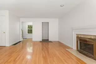 19 April Ln, Westford, MA 01886 - Photo 7