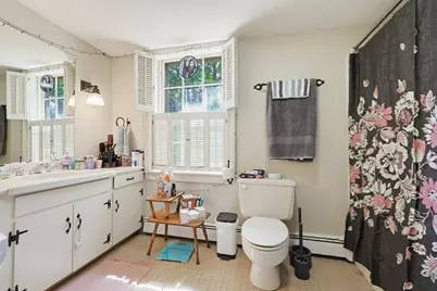 728 South Main Street, Raynham, MA 02767 - Photo 25
