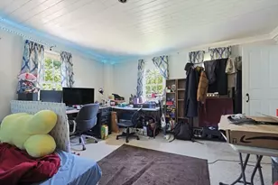 728 S Main St, Raynham, MA 02767 - Photo 33
