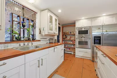 728 South Main Street, Raynham, MA 02767 - Photo 17