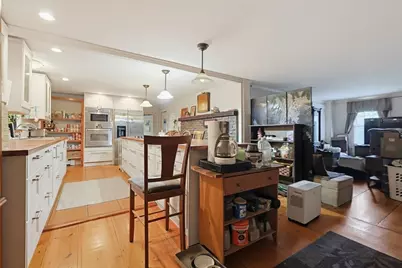 728 South Main Street, Raynham, MA 02767 - Photo 19