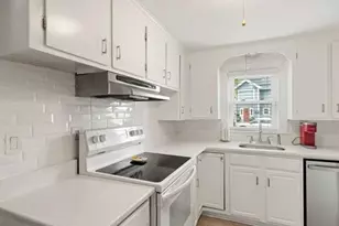 33 Sunnyside Park, Saugus, MA 01906 - Photo 13