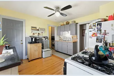 17-19 Howes St, Springfield, MA 01118 - Photo 7