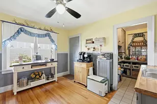 17-19 Howes St, Springfield, MA 01118 - Photo 9