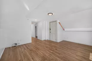 114 School St, Somerville, MA 01243 - Photo 7