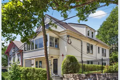 114 School St #3, Somerville, MA 01243 - Photo 3