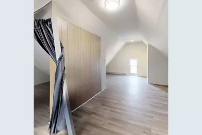 21 Clifton St, Worcester, MA 01610 - Photo 17