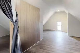 21 Clifton St, Worcester, MA 01610 - Photo 17