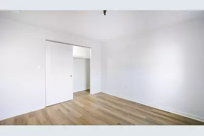115 W Squantum St #203, Quincy, MA 02171 - Photo 5