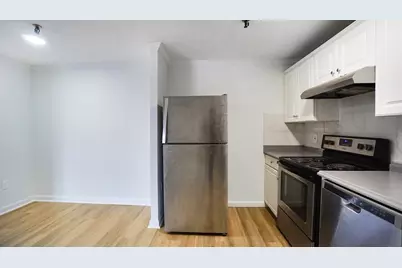 115 W Squantum St #203, Quincy, MA 02171 - Photo 3
