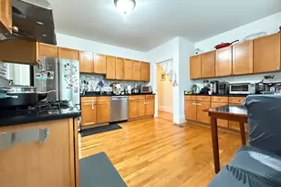 132 Middlesex Rd, Brookline, MA 02467 - Photo 5