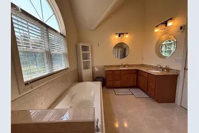 155 Ousamequin Pnes, East Bridgewater, MA 02333 - Photo 25