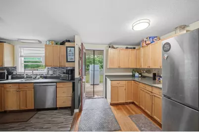 12 Harjean Rd, Billerica, MA 01821 - Photo 9