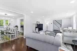 3 Sprague Rd, Wellesley, MA 02482 - Photo 3